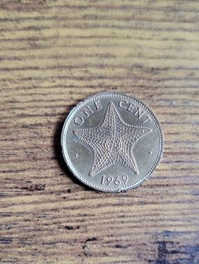 1969 Bahamas Bronze One Cent Star Coin